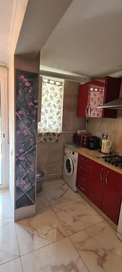 סאלו Apartments Relax מראה חיצוני תמונה