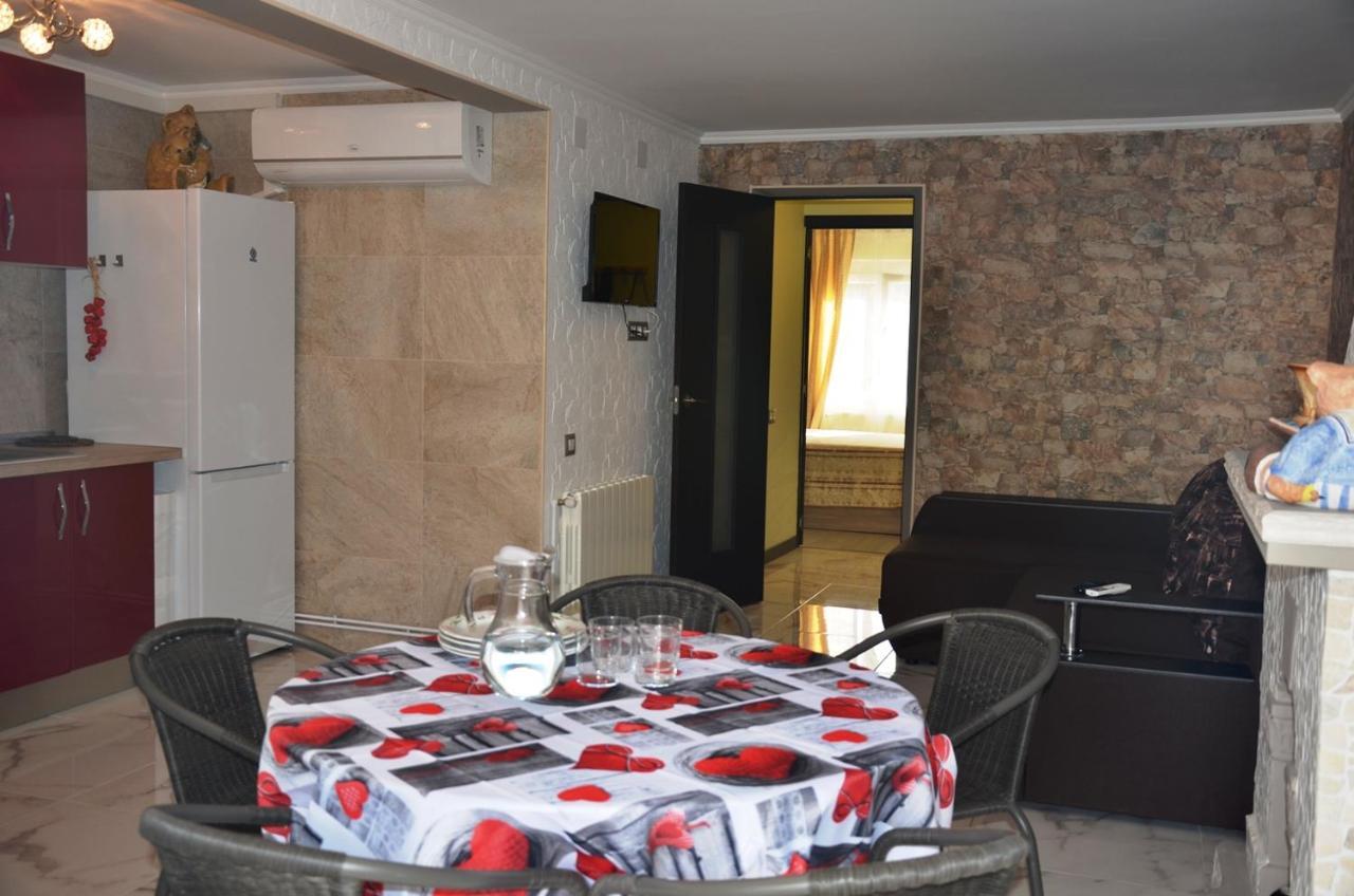 סאלו Apartments Relax מראה חיצוני תמונה