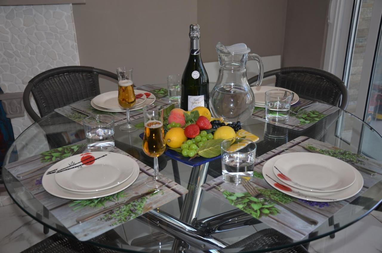 סאלו Apartments Relax מראה חיצוני תמונה